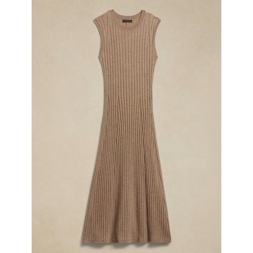 Banana Republic - Andiamo Merino Wool Sweater Dress (Fawn)